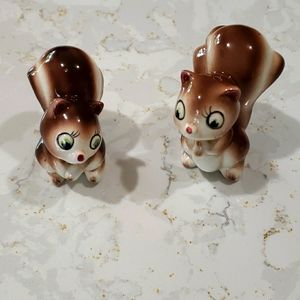 Vintage Squirrel salt and pepper shakers